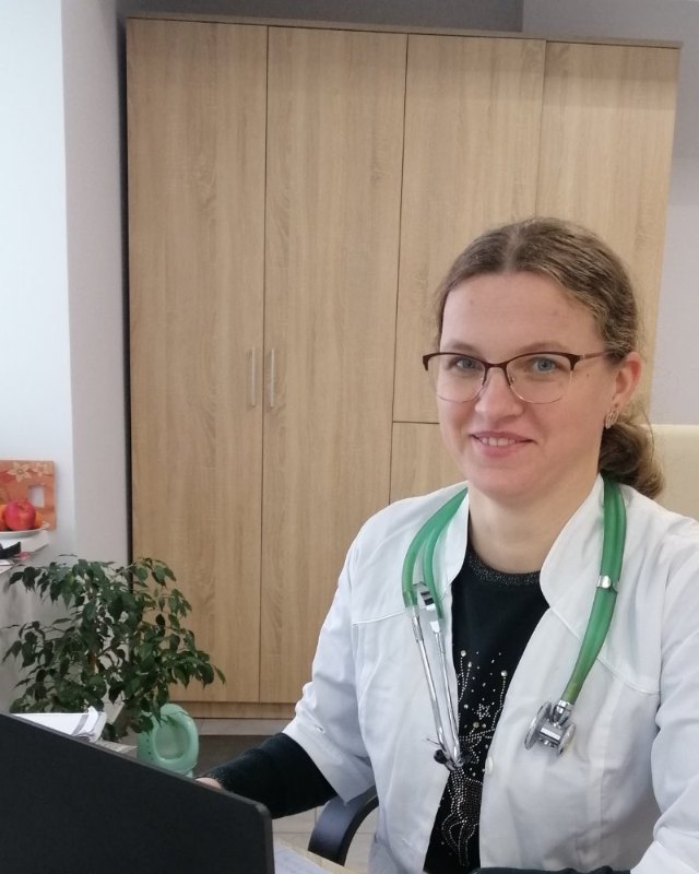 Лажук Марія Адамівна — лікар-психіатр, сімейний лікар, центр Tedi-R у Рівному